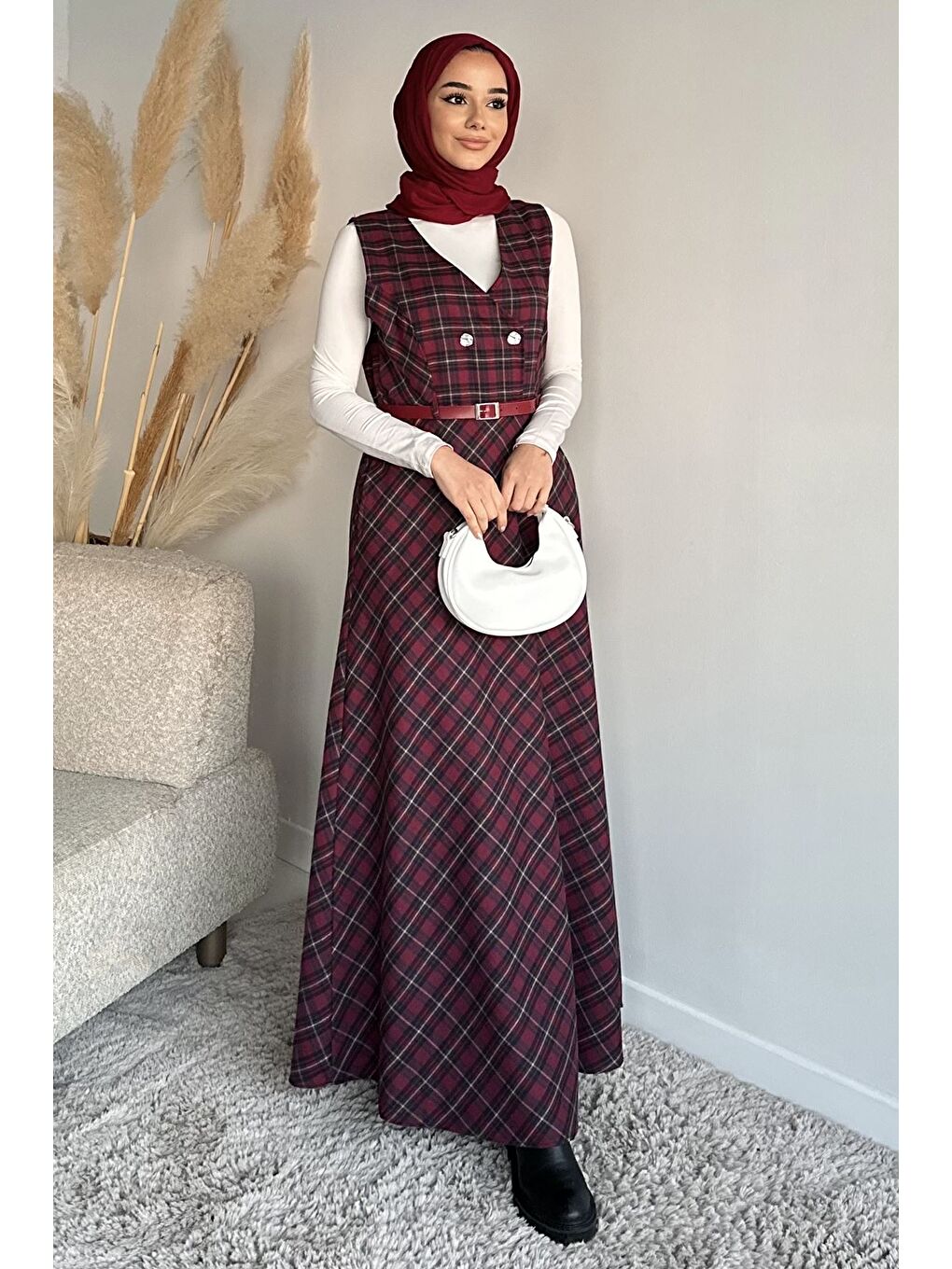 Bordo Ekose Desenli Kemerli Tesettür Jile Elbise