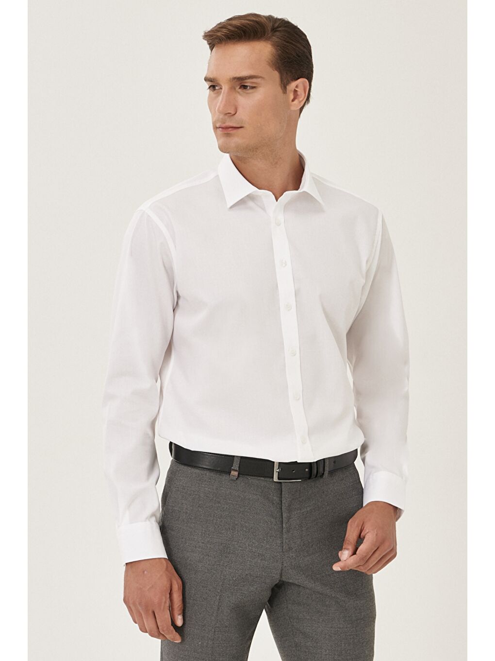 Erkek Beyaz Ütü Gerektirmeyen Non-Iron Comfort Fit Geniş Kesim %100 Pamuk Klasik Yaka Gömlek-1