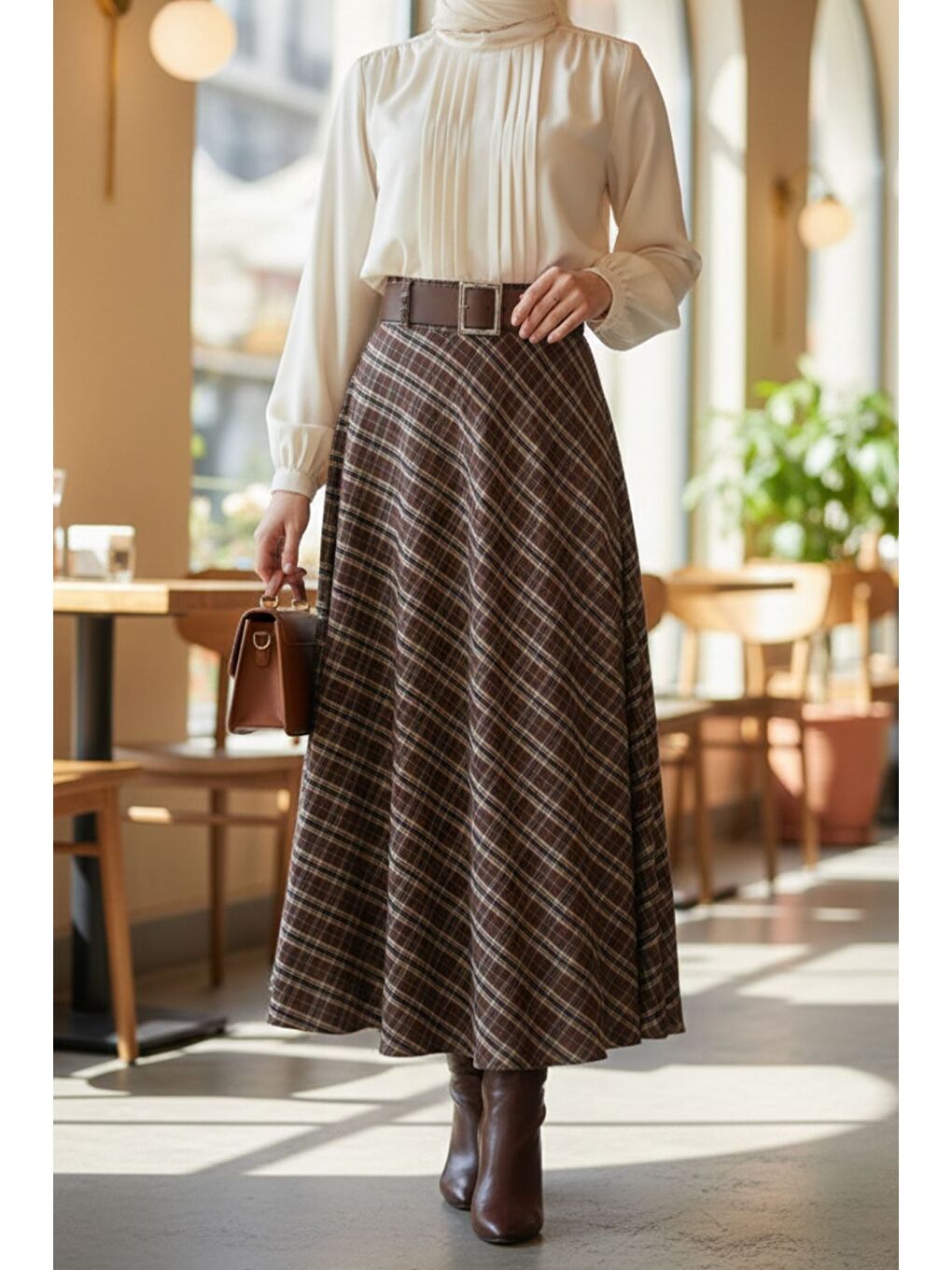 Kahverengi Ekose Desenli Kemer Aksesuarlı Tesettür Kiloş Etek-4