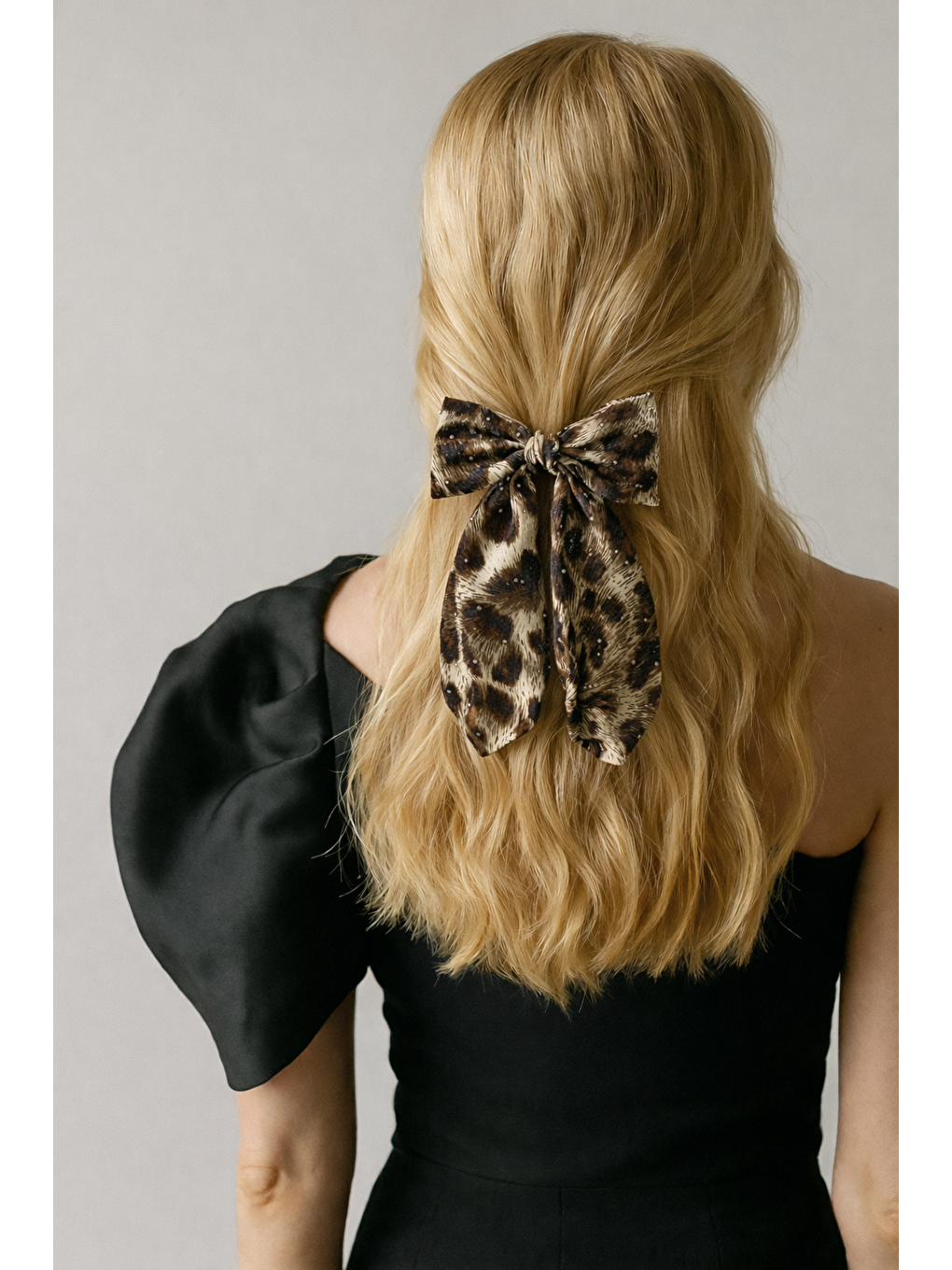 Leopar Desenli Fiyonk Otomat Toka Ekru