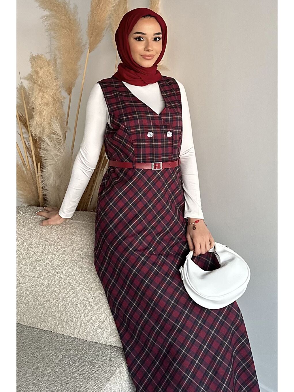 Bordo Ekose Desenli Kemerli Tesettür Jile Elbise-3