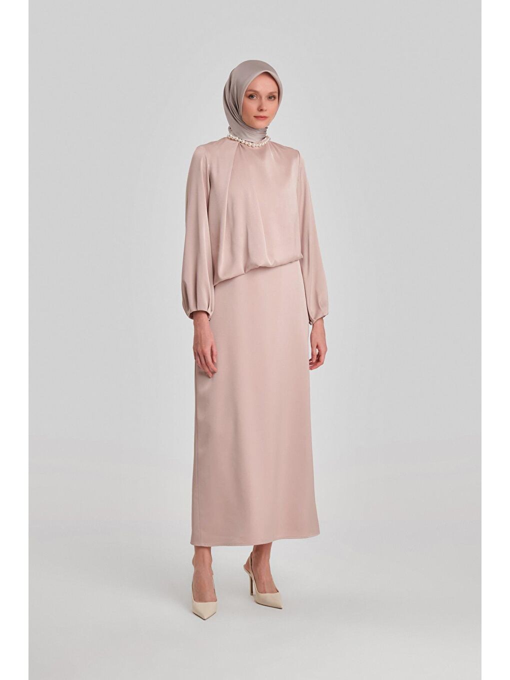 Bej Omuz Pileli Abiye Elbise 24Y9819 Aytaşı-1