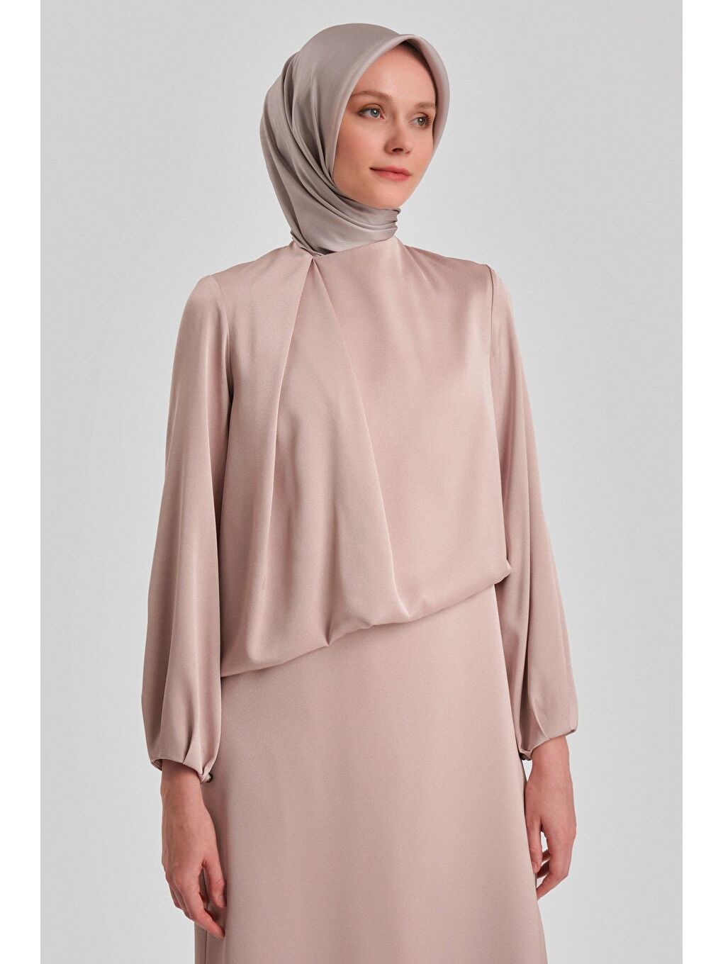 Bej Omuz Pileli Abiye Elbise 24Y9819 Aytaşı-2