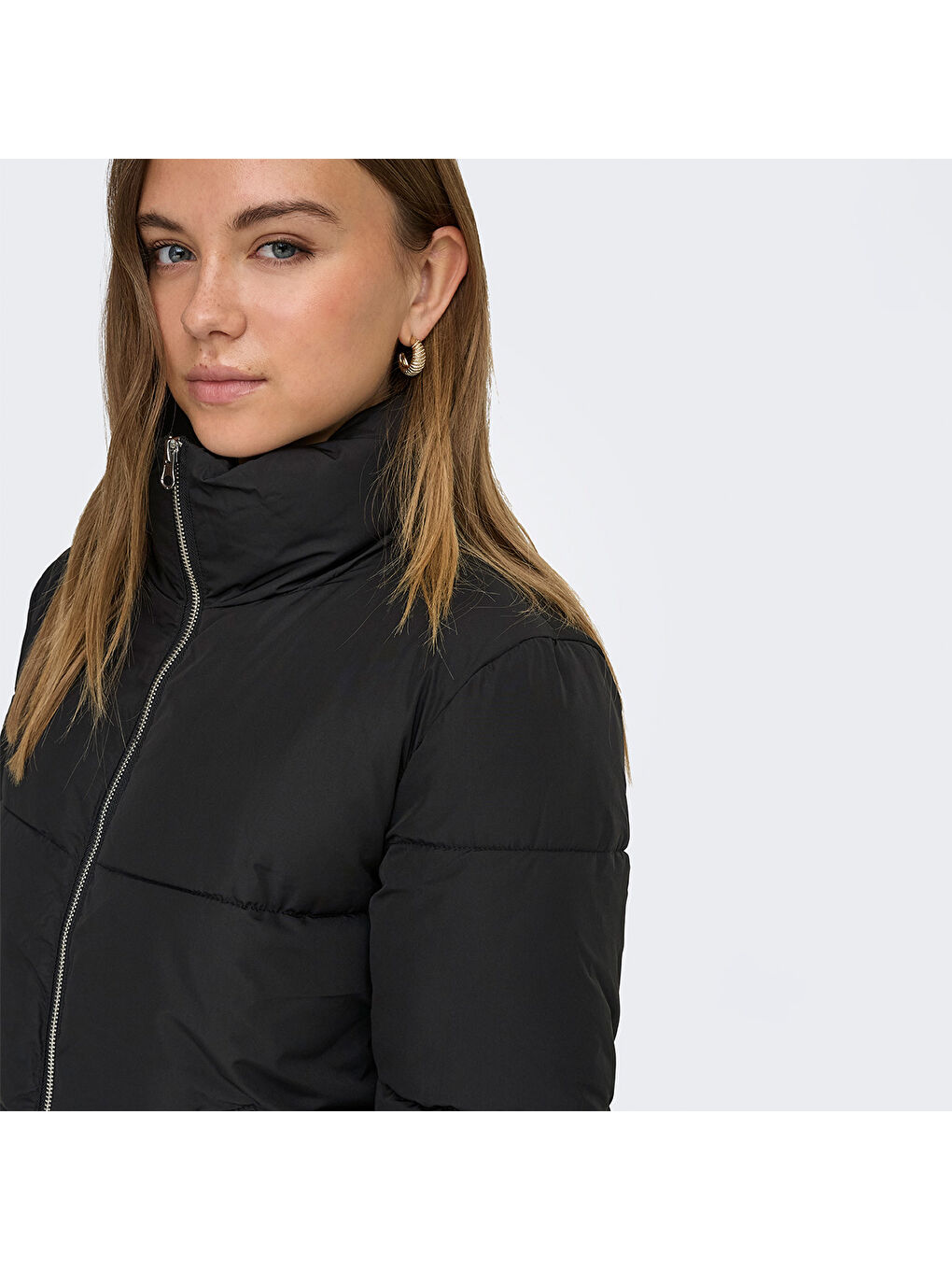 Newerica Life Short Padded Kadın Siyah Dik Yaka Ceket-4