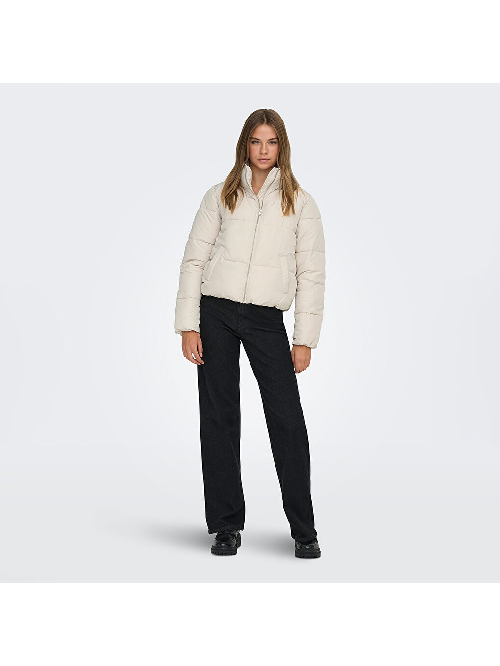 Newerica Life Short Padded Kadın Ekru Dik Yaka Ceket-2