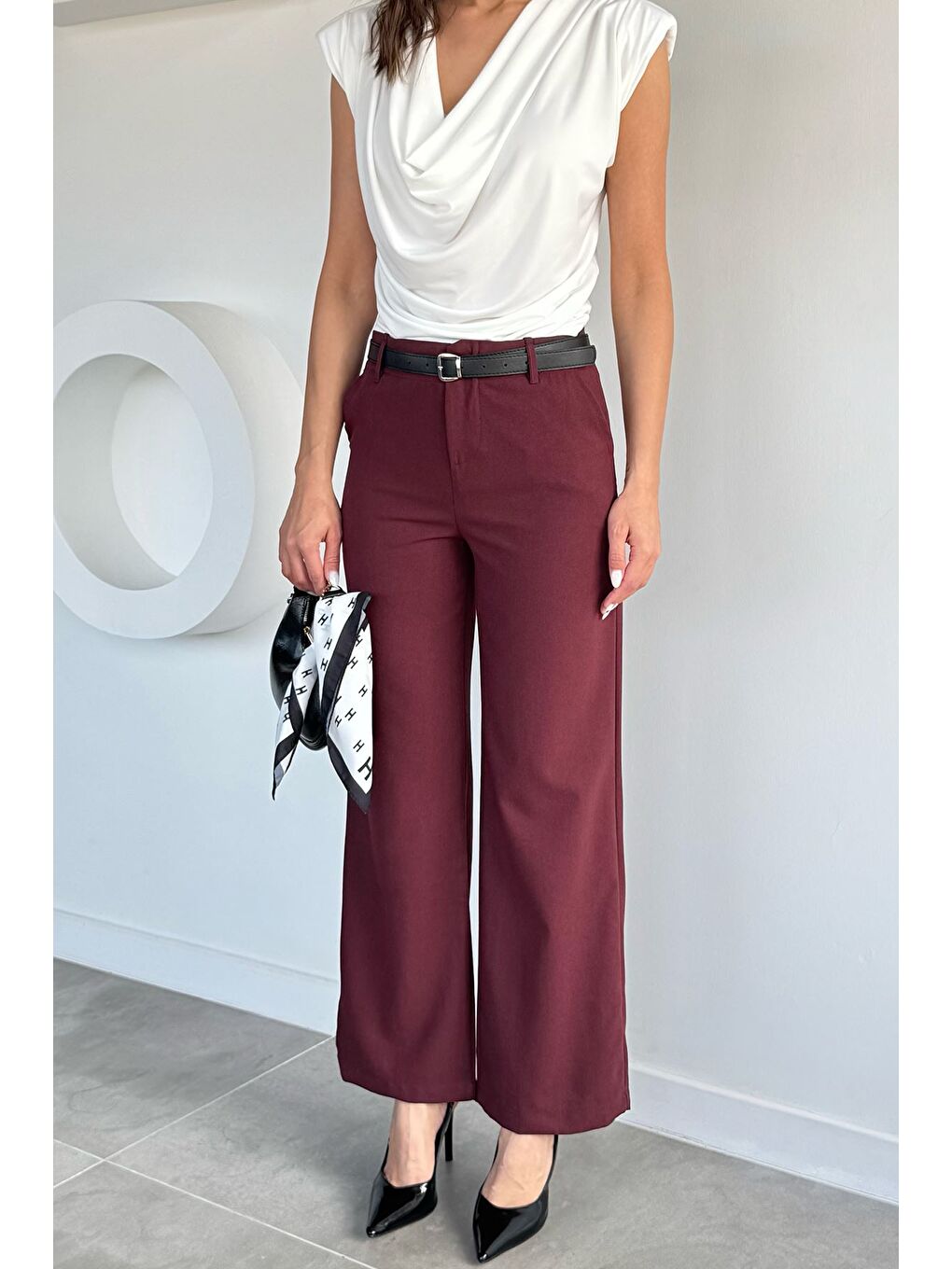 Bordo Kadın Kemerli Bol Paça Pantolon-1