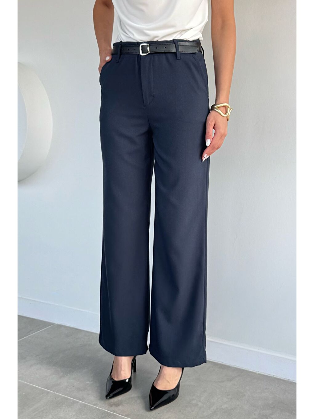 Lacivert Kadın Kemerli Bol Paça Pantolon-2