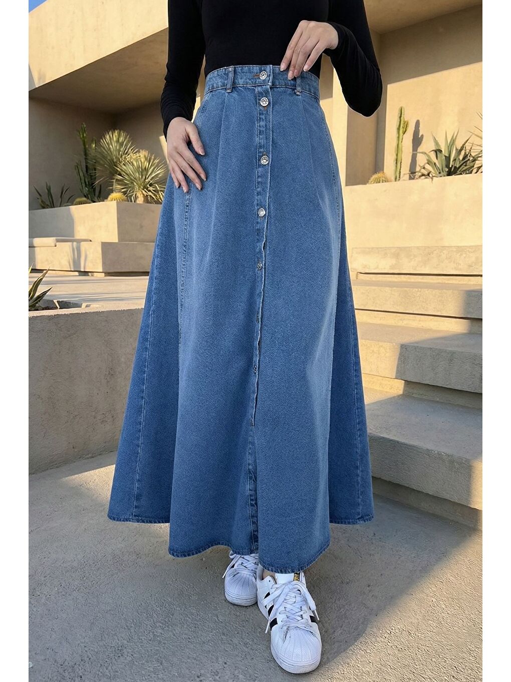 Mavi Tesettür Boydan Düğmeli Pileli Jean Jean Etek-3