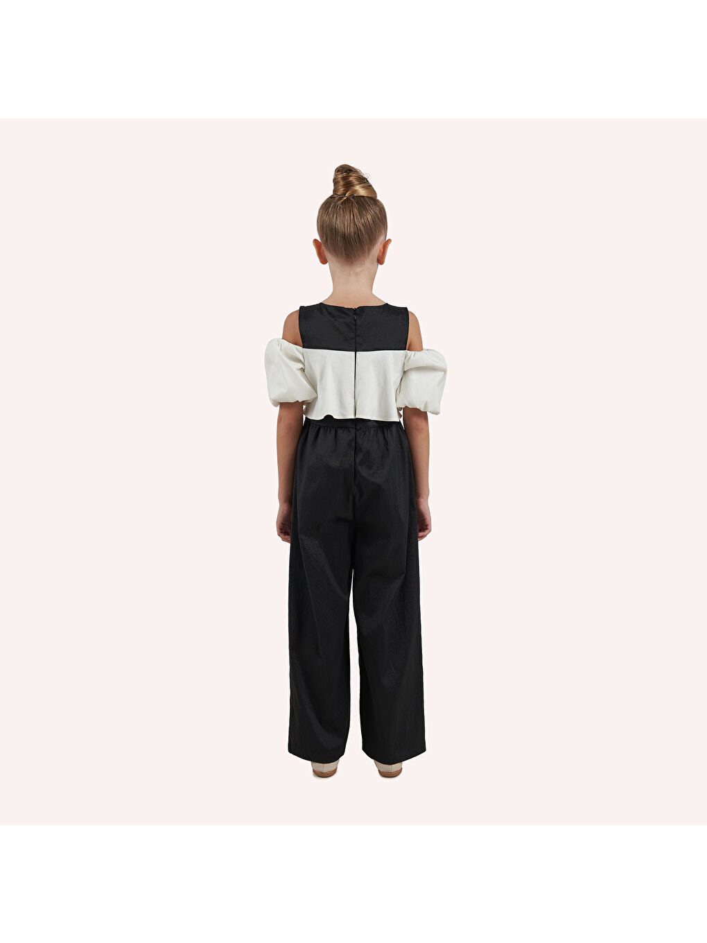 Siyah Kız Çocuk Fiyonk Detaylı Salopet-1