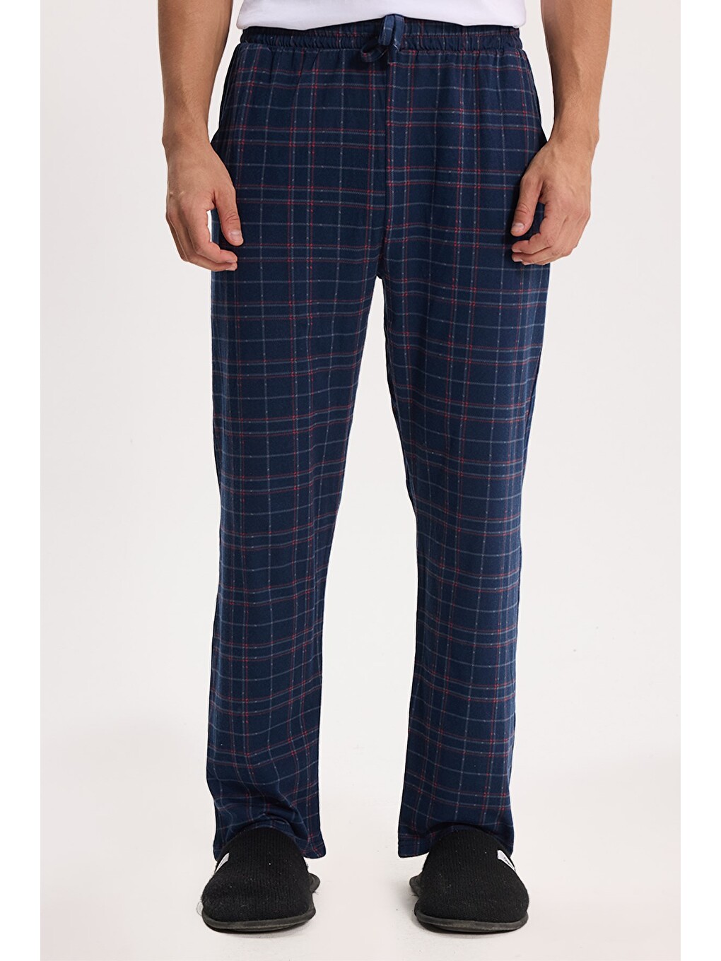 Erkek Standart Fit Normal Kesim Pamuklu Kareli Beli Bağcıklı Cepli Lacivert Pijama Altı-1