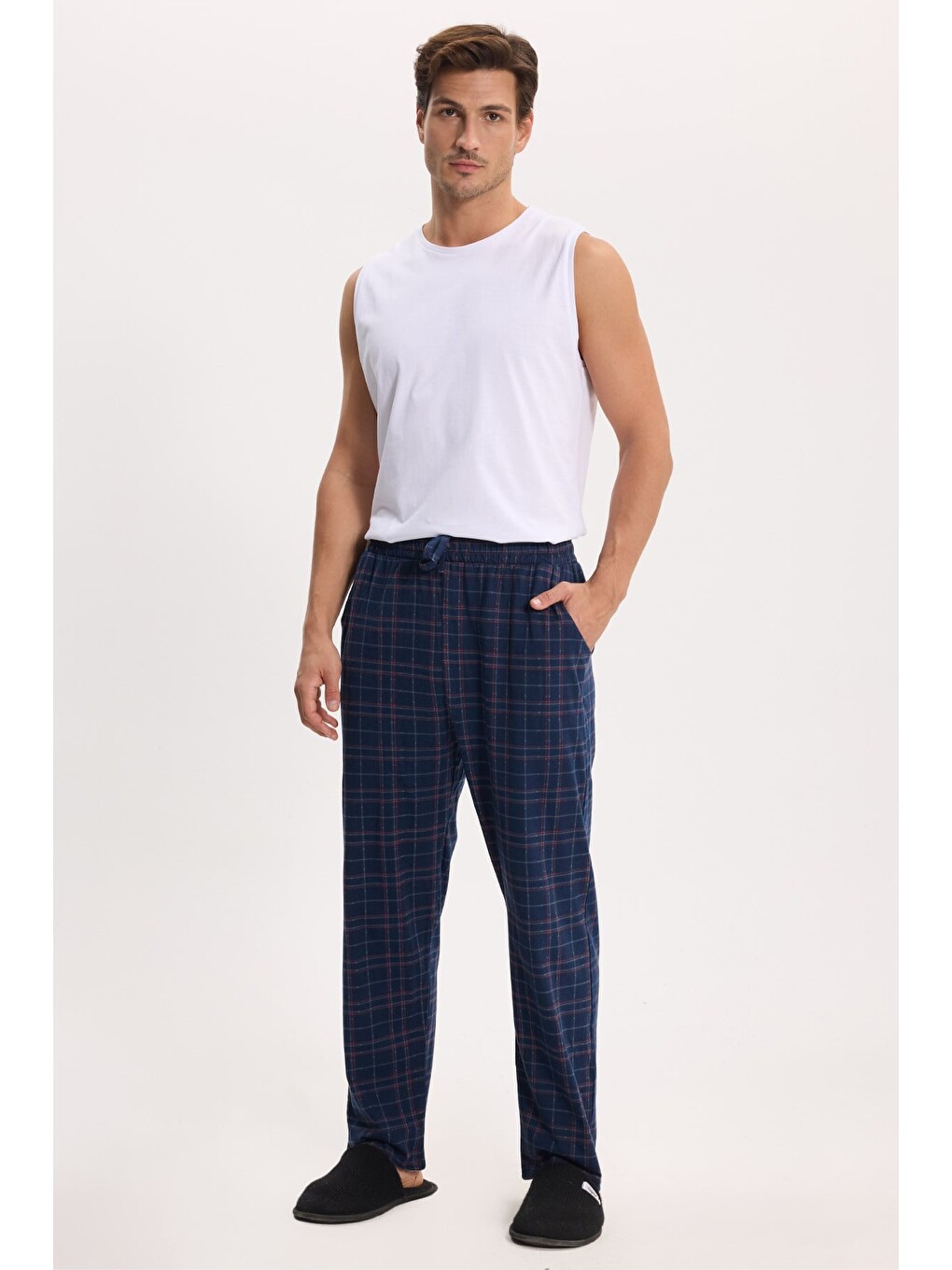 Erkek Standart Fit Normal Kesim Pamuklu Kareli Beli Bağcıklı Cepli Lacivert Pijama Altı-7
