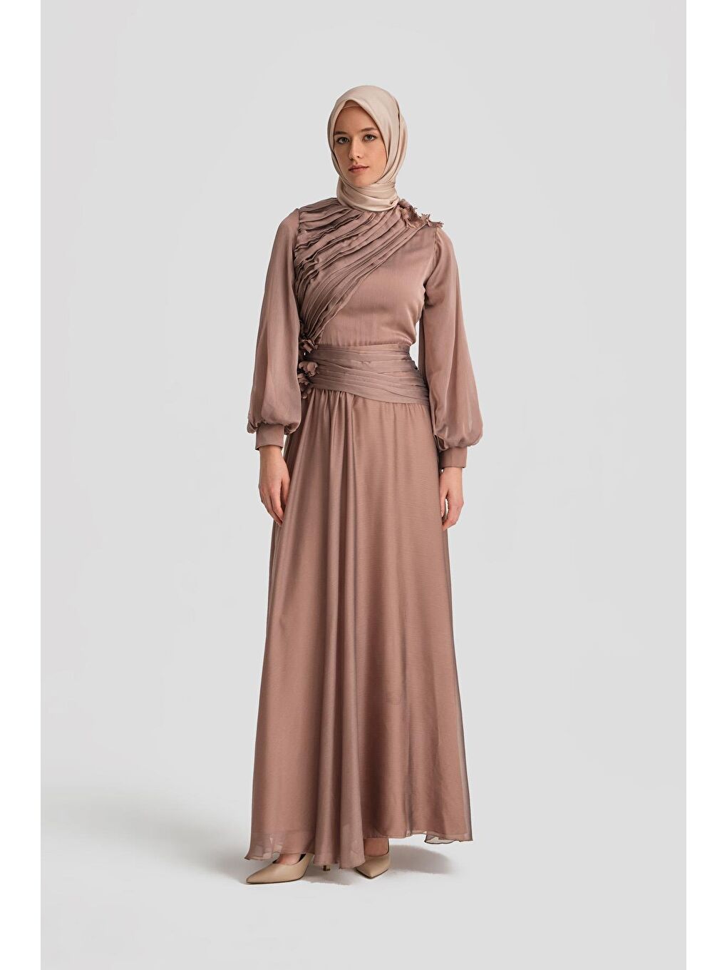 ARMİNE Bej Drapeli Ve İşlemeli Abiye Elbise 24K9914 Bronz - 1