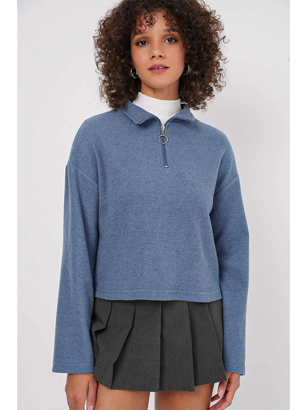 hazelin Kadın İndigo Mavi Yakası Fermuarlı Örme Sweatshirt HZL25W-BD1554491 - 1