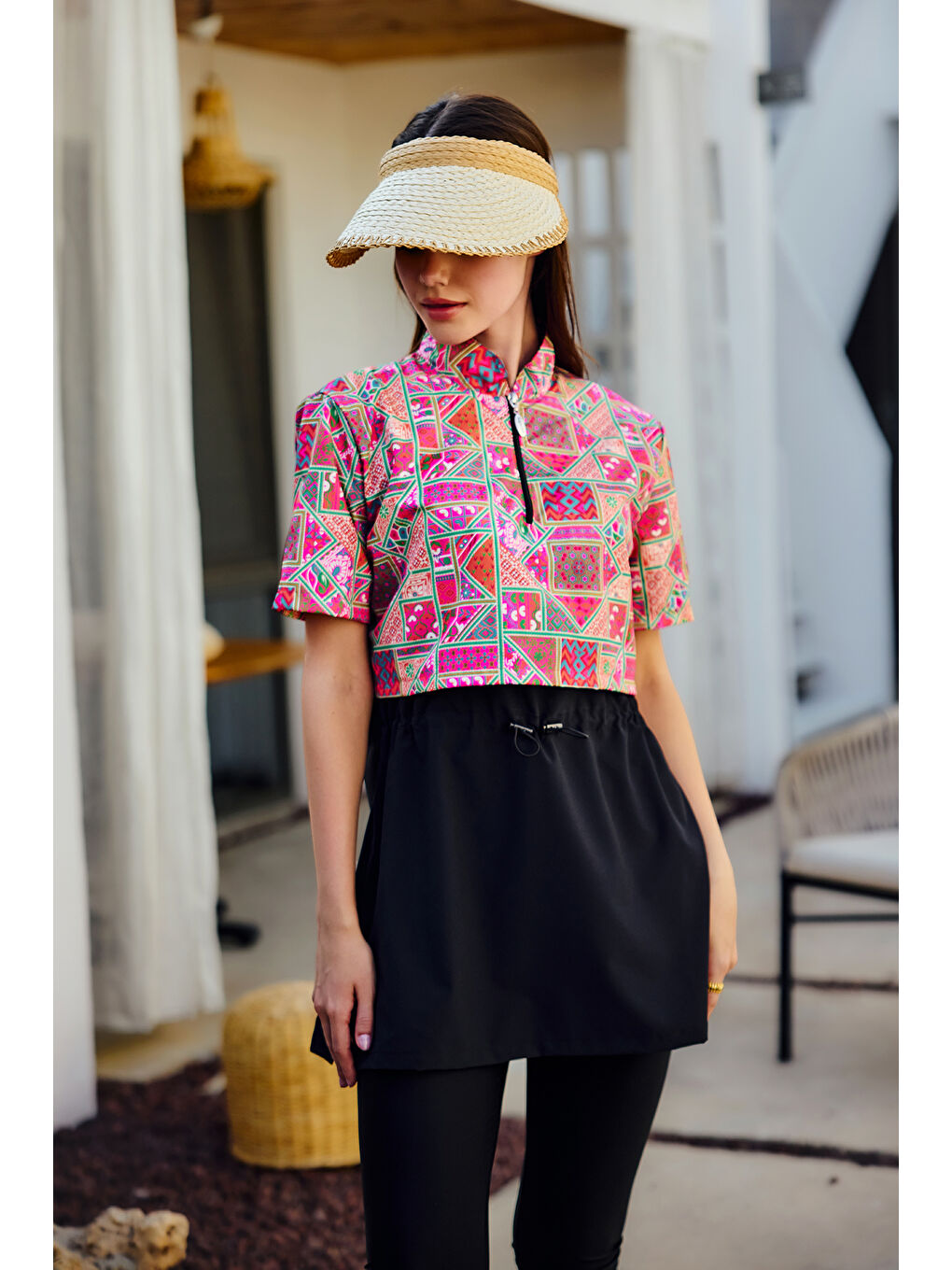 Önü Kapaklı Kısa Kollu Yarı Kapalı Tesettür Mayo Siyah02 R5302-4