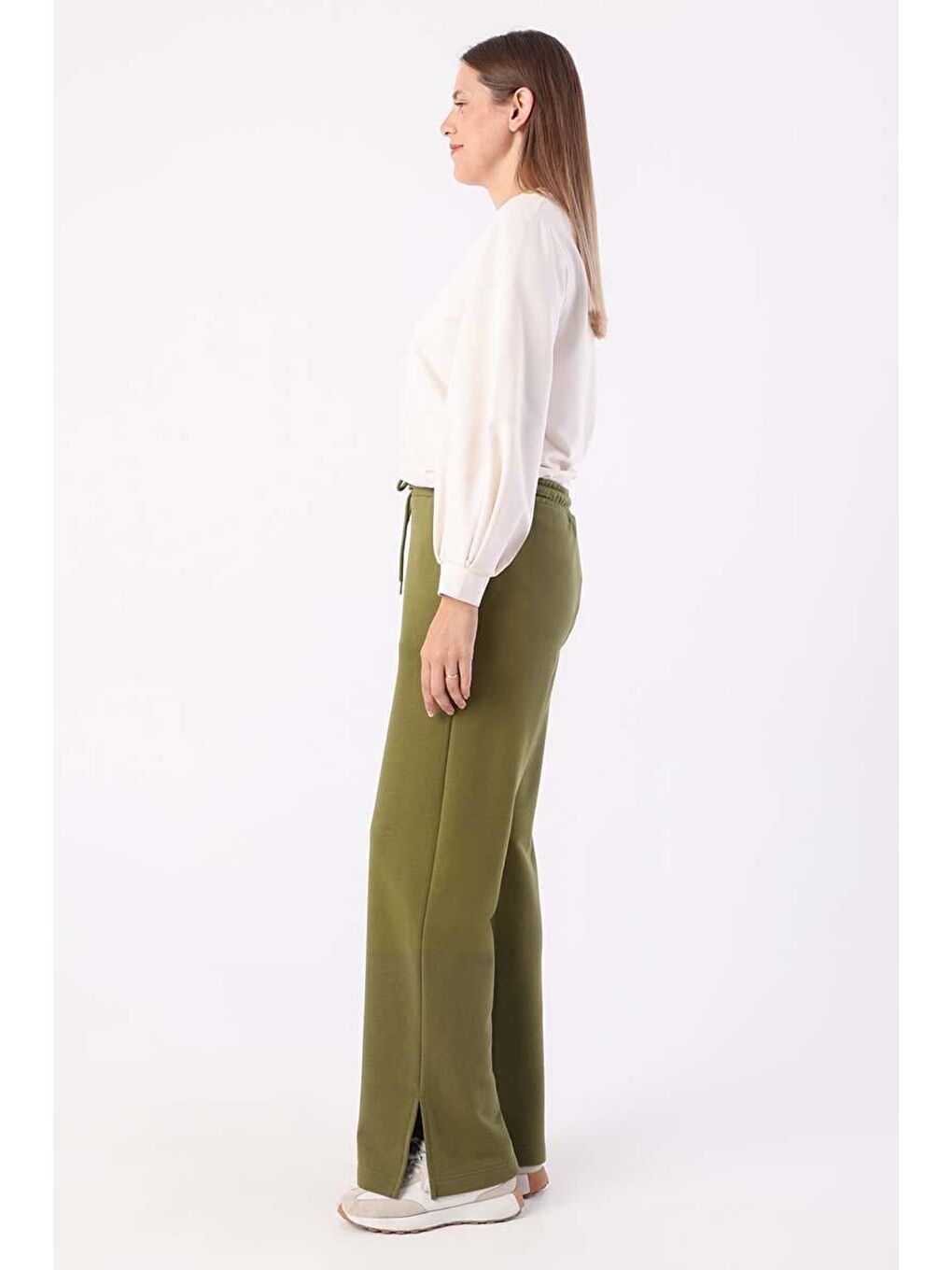 Haki-Paçası Yırtmaçlı Eşofman Altı-2