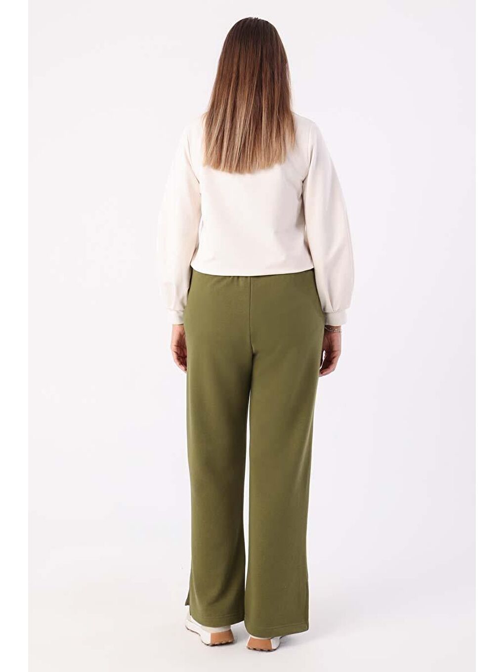 Haki-Paçası Yırtmaçlı Eşofman Altı-3