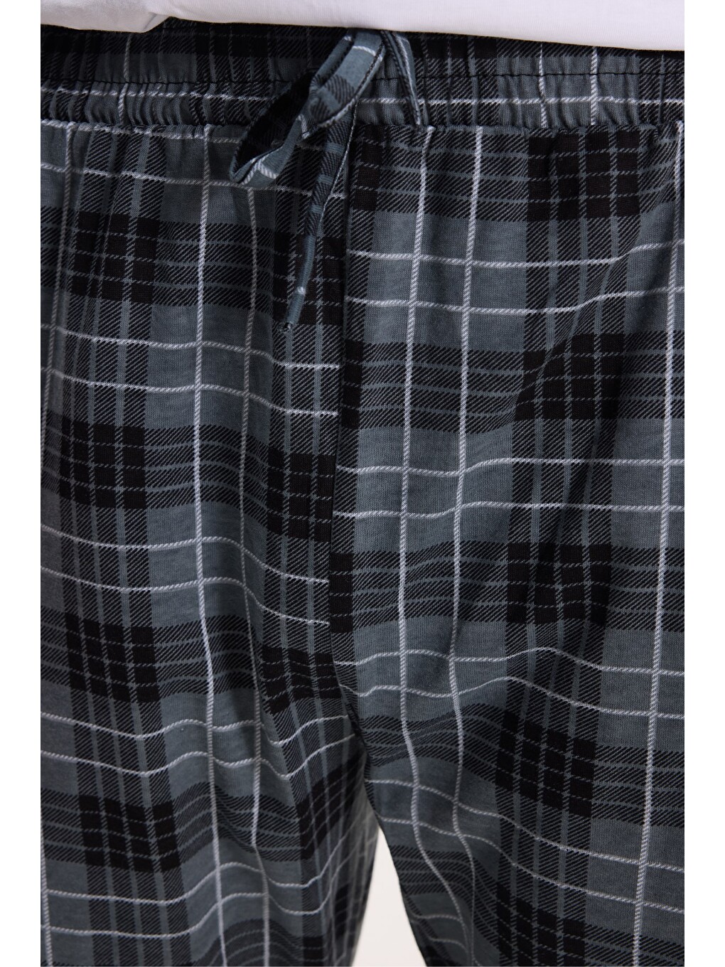 Erkek Standart Fit Normal Kesim Pamuklu Kareli Beli Bağcıklı Cepli Gri Pijama Altı-3