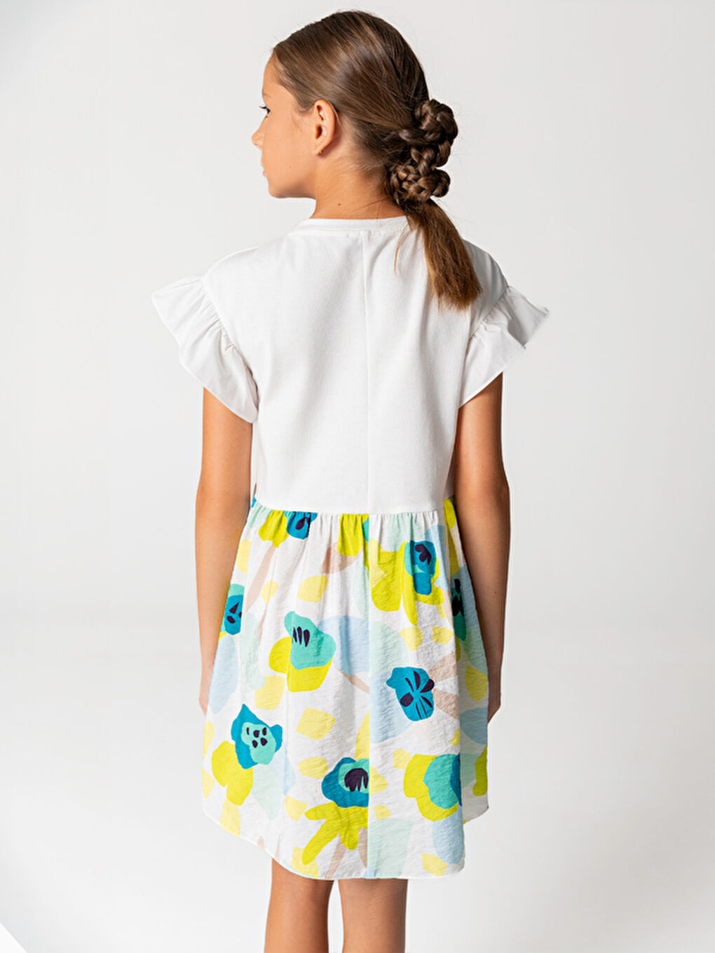 Beyaz Eteği Çiçekli Yarım Kol Kız Çocuk Elbise-1