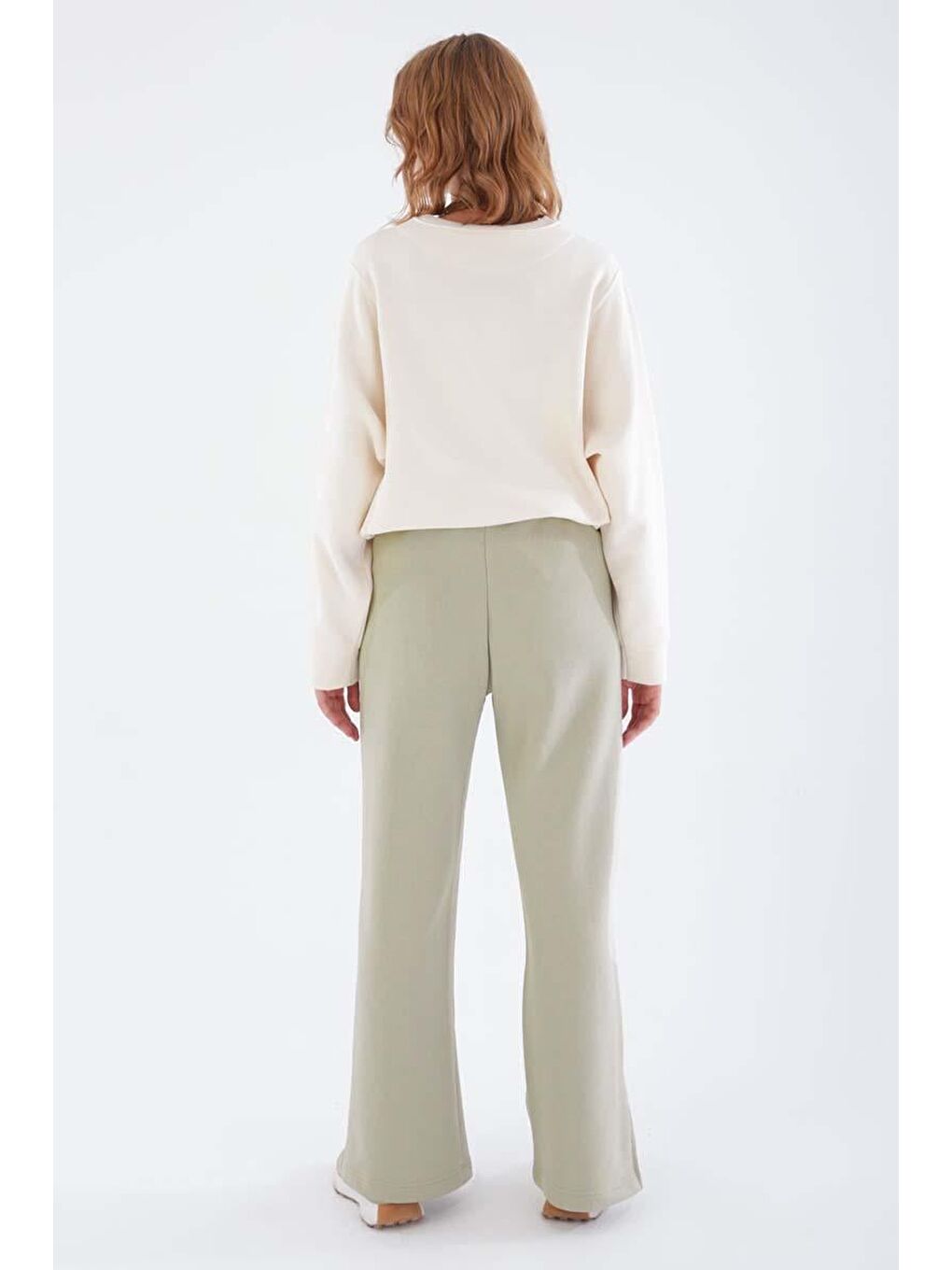 Yeşil Defne-Paçası Yırtmaçlı Eşofman Altı-2