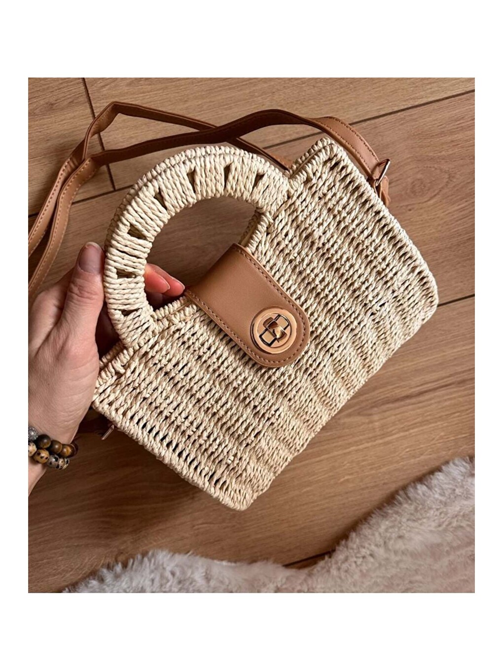 Kadın El Yapımı Kapaklı Hasır Çanta - Bej Rattan Kutulu Model 17x23 Cm CNT1030