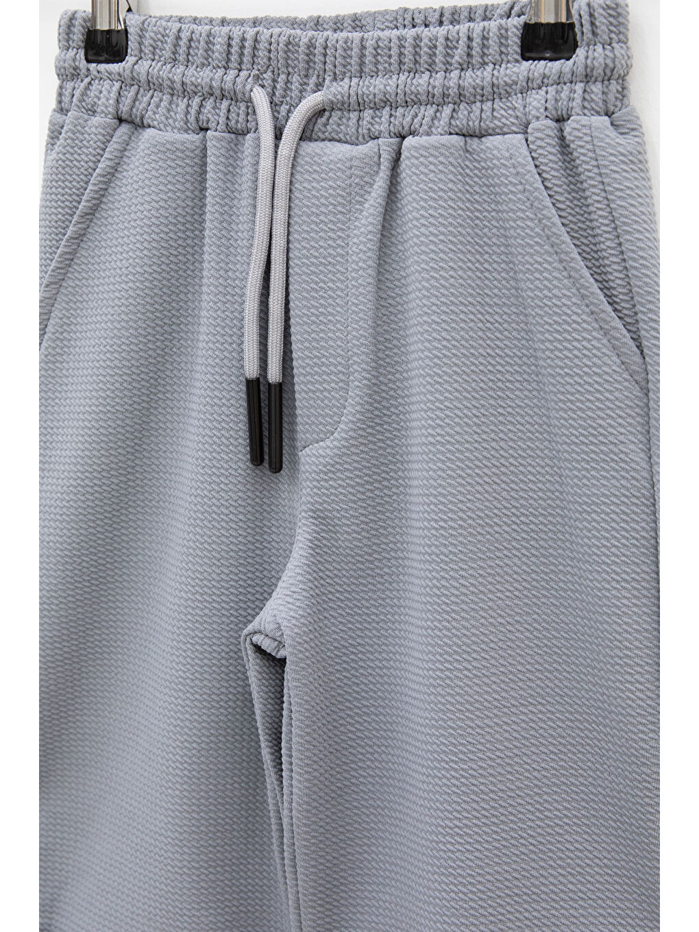 Gri Beli Lastikli Ponpon Kumaş Basic Erkek Çocuk Şort 21168-1