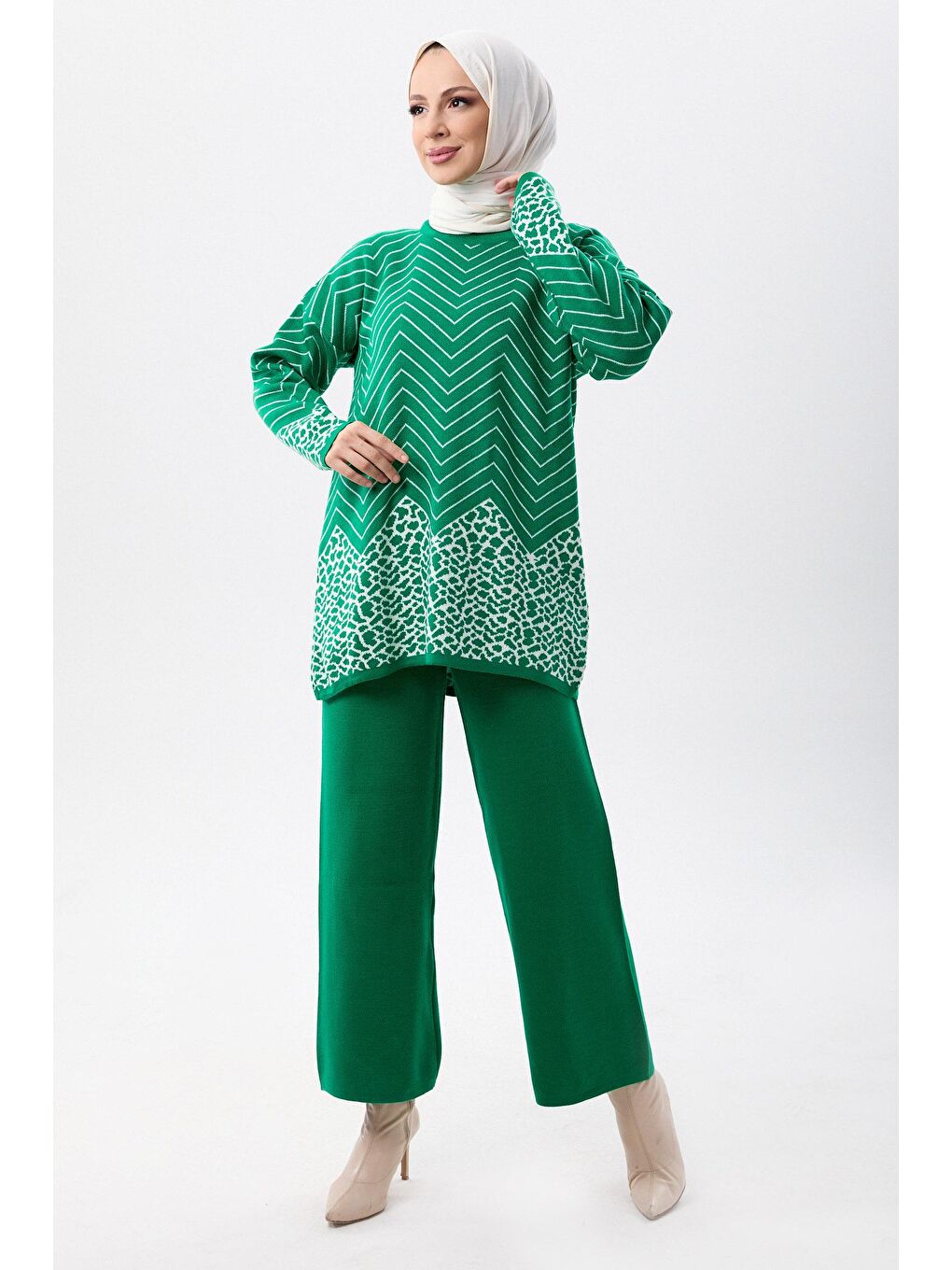 Bisiklet Yaka Kadın Yeşil Triko Takım - 23777