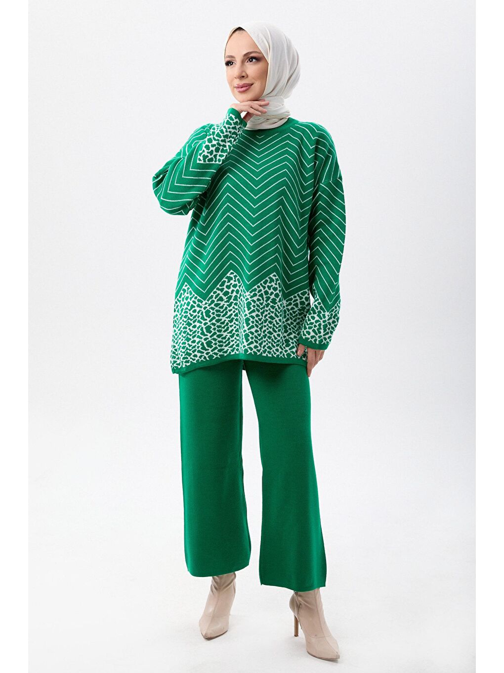 Bisiklet Yaka Kadın Yeşil Triko Takım - 23777-1