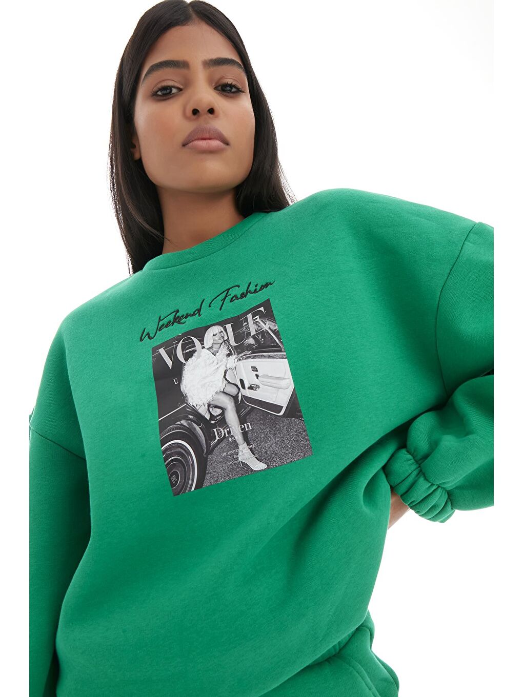 Kadın Yeşil Renk Üç İplik İçi Şardonlu Önü Baskılı Sweatshirt