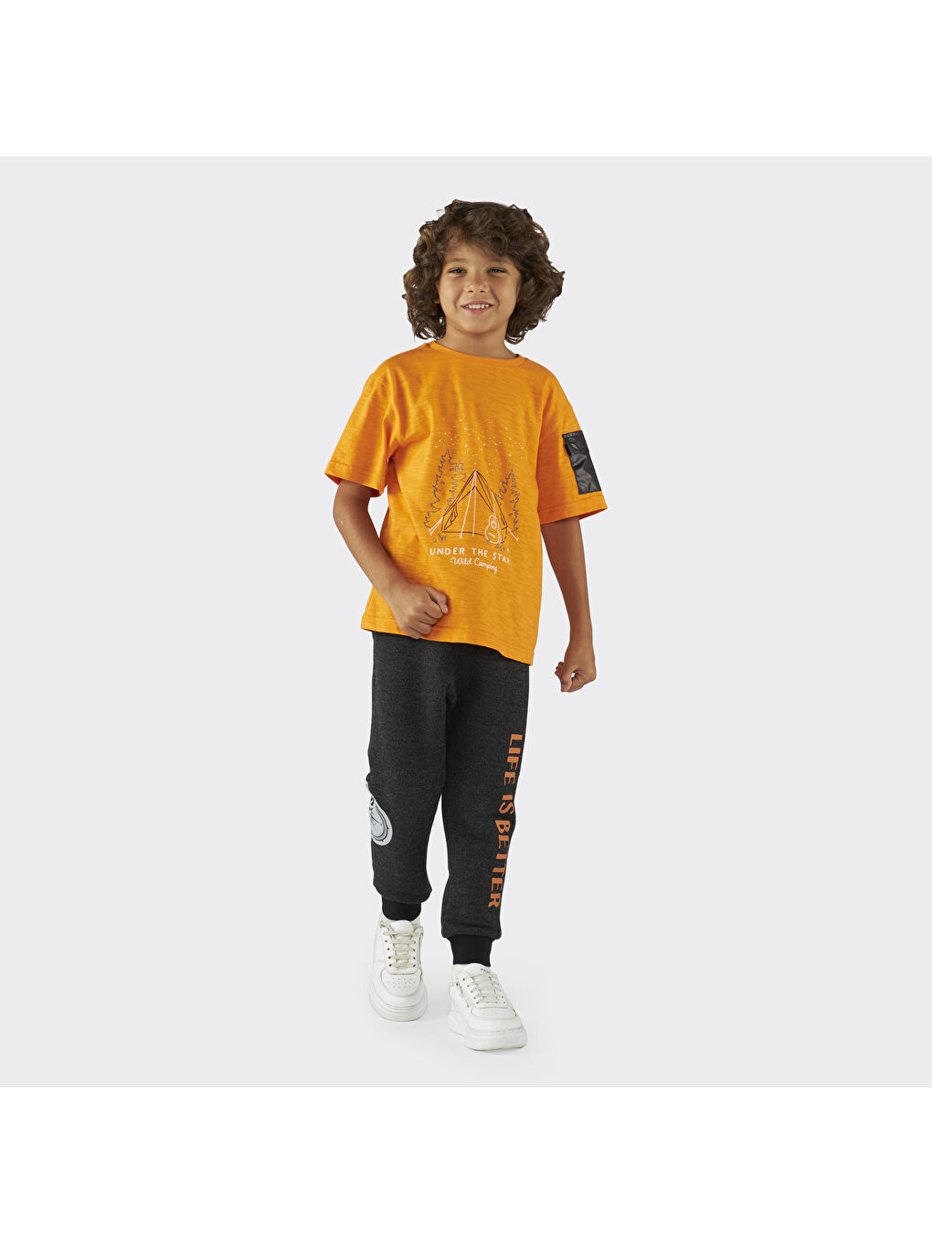 Turuncu Erkek Çocuk Baskı Detaylı Tişört-1