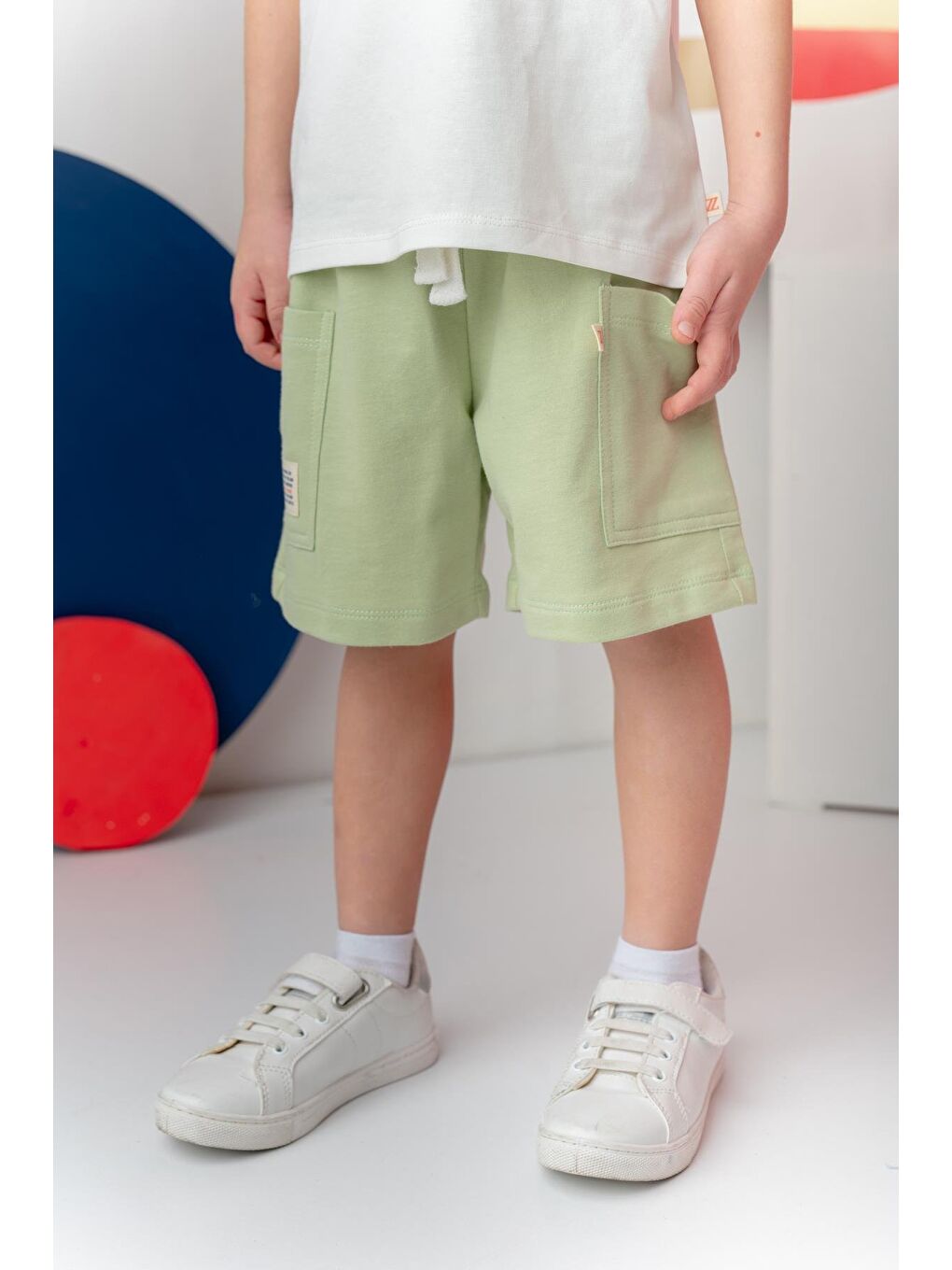 Erkek Çocuk Yandan Çepli Kısa Şort - Yeşil