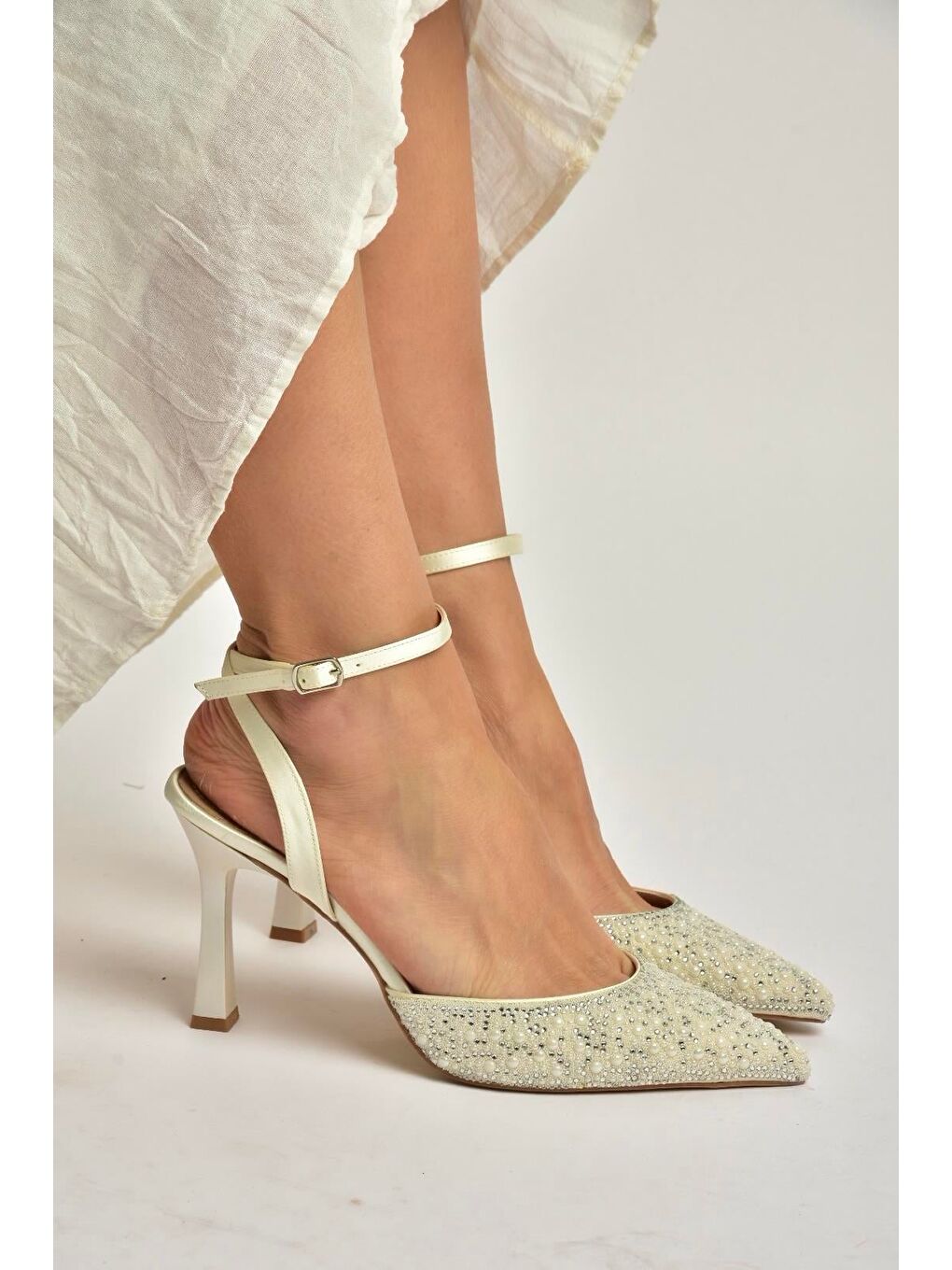 Bej Ten Kadın Topuklu Ayakkabı U676417604-1