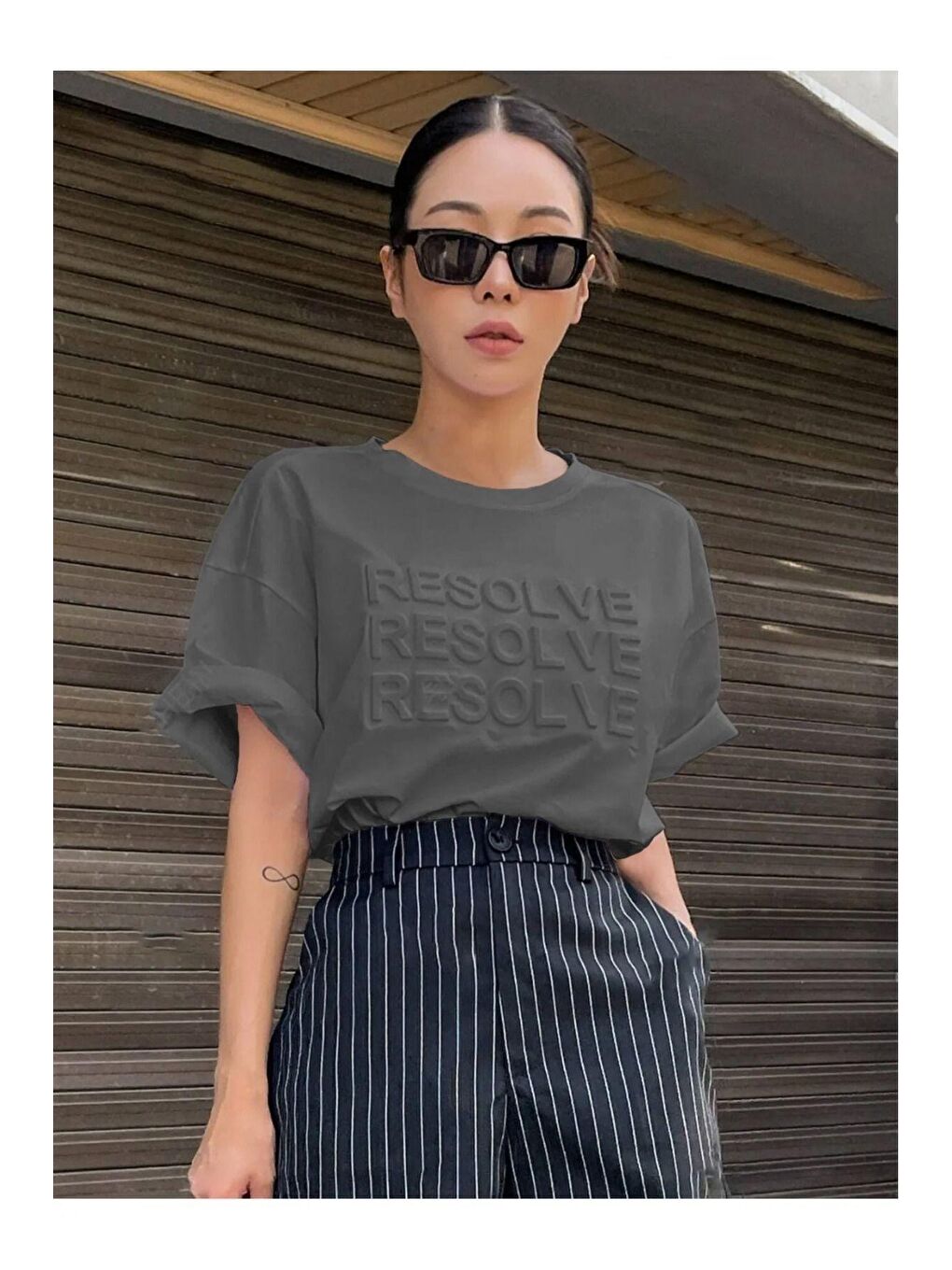 Trendseninle Füme Kadın Füme Resolve Baskılı Oversize Tişört