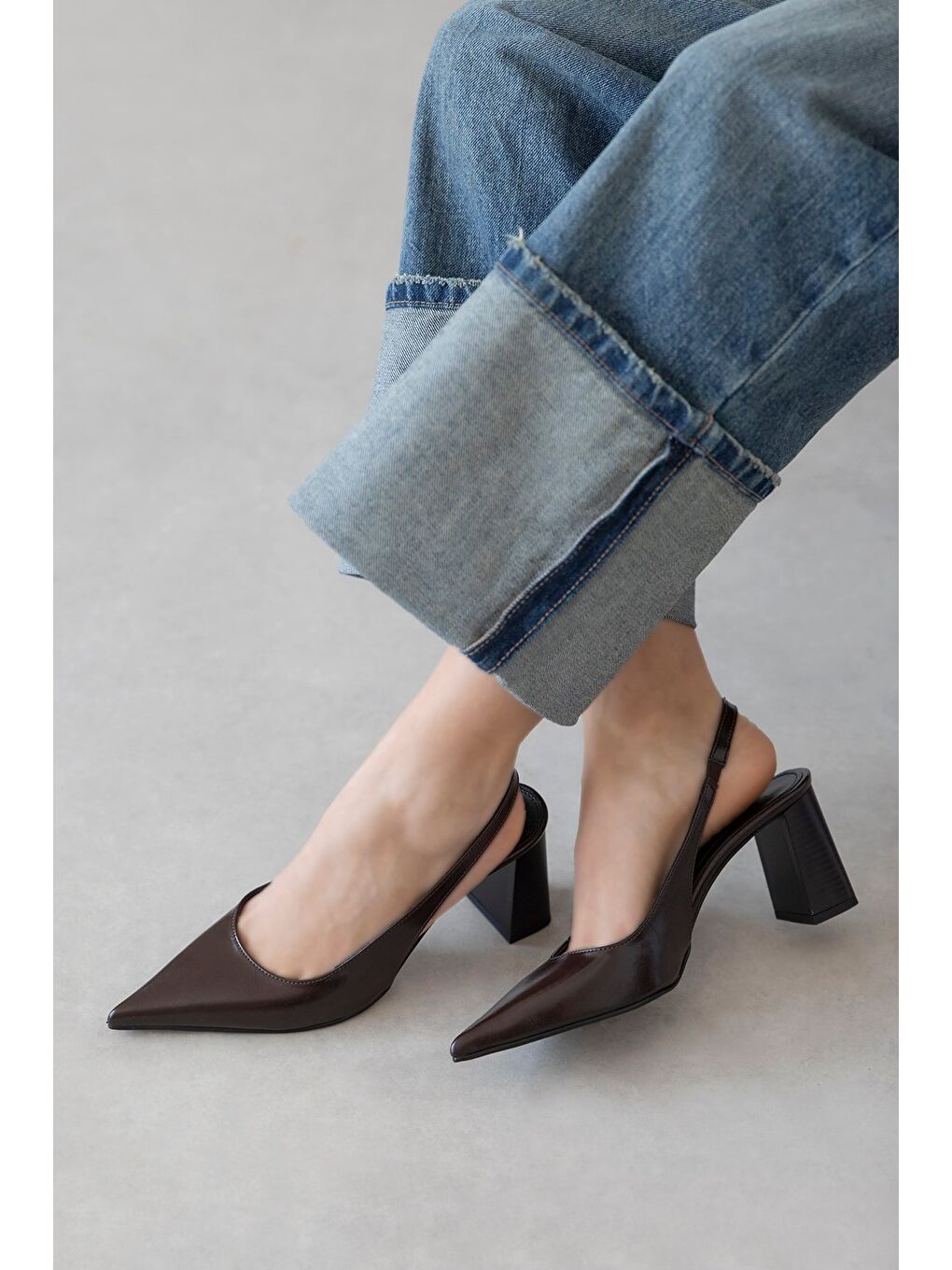 Kahverengi Vera Kadın Kırışık Deri Topuklu Ayakkabı Kahve-1