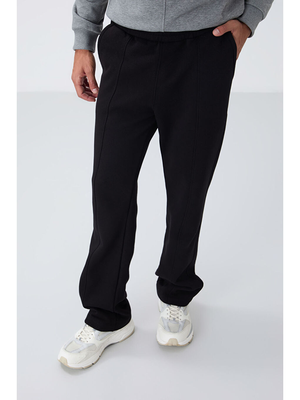 Siyah Pamuklu Kalın İçi Tüylü Yumuşak Dokulu Oversize Nakışlı Erkek Eşofman Altı -82146-2