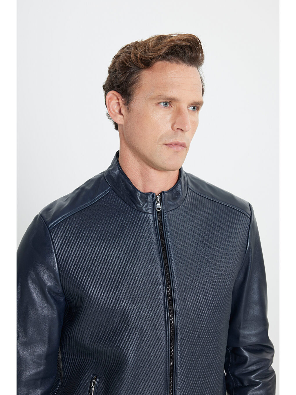 Erkek Lacivert Standart Fit Normal Kesim Bebe Yaka %100 Deri Mont-3