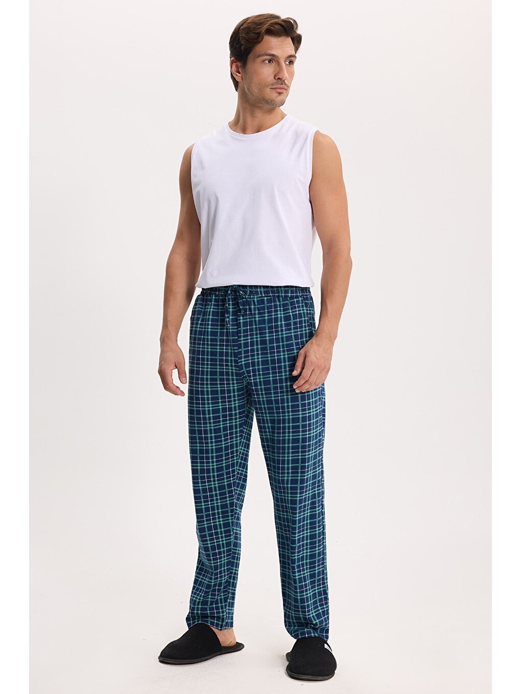Erkek Standart Fit Normal Kesim Pamuklu Kareli Beli Bağcıklı Cepli Lacivert Pijama Altı-5