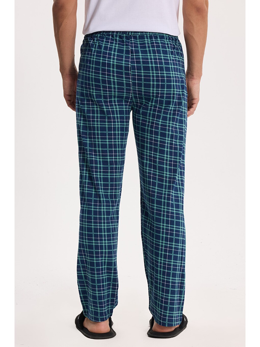 Erkek Standart Fit Normal Kesim Pamuklu Kareli Beli Bağcıklı Cepli Lacivert Pijama Altı-6