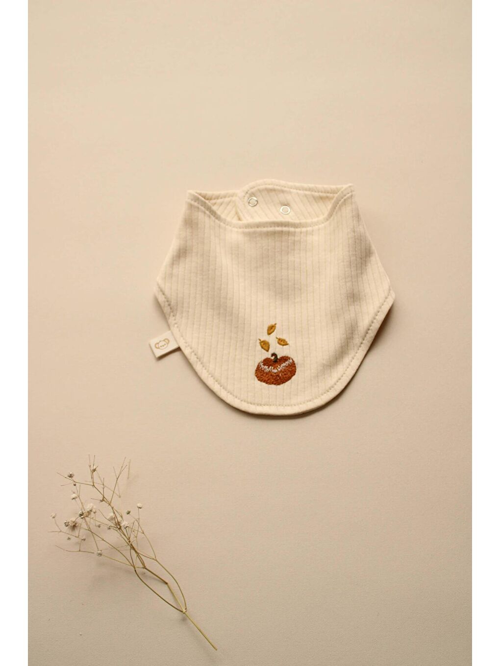 Balkabağı Nakışlı Fular Önlük