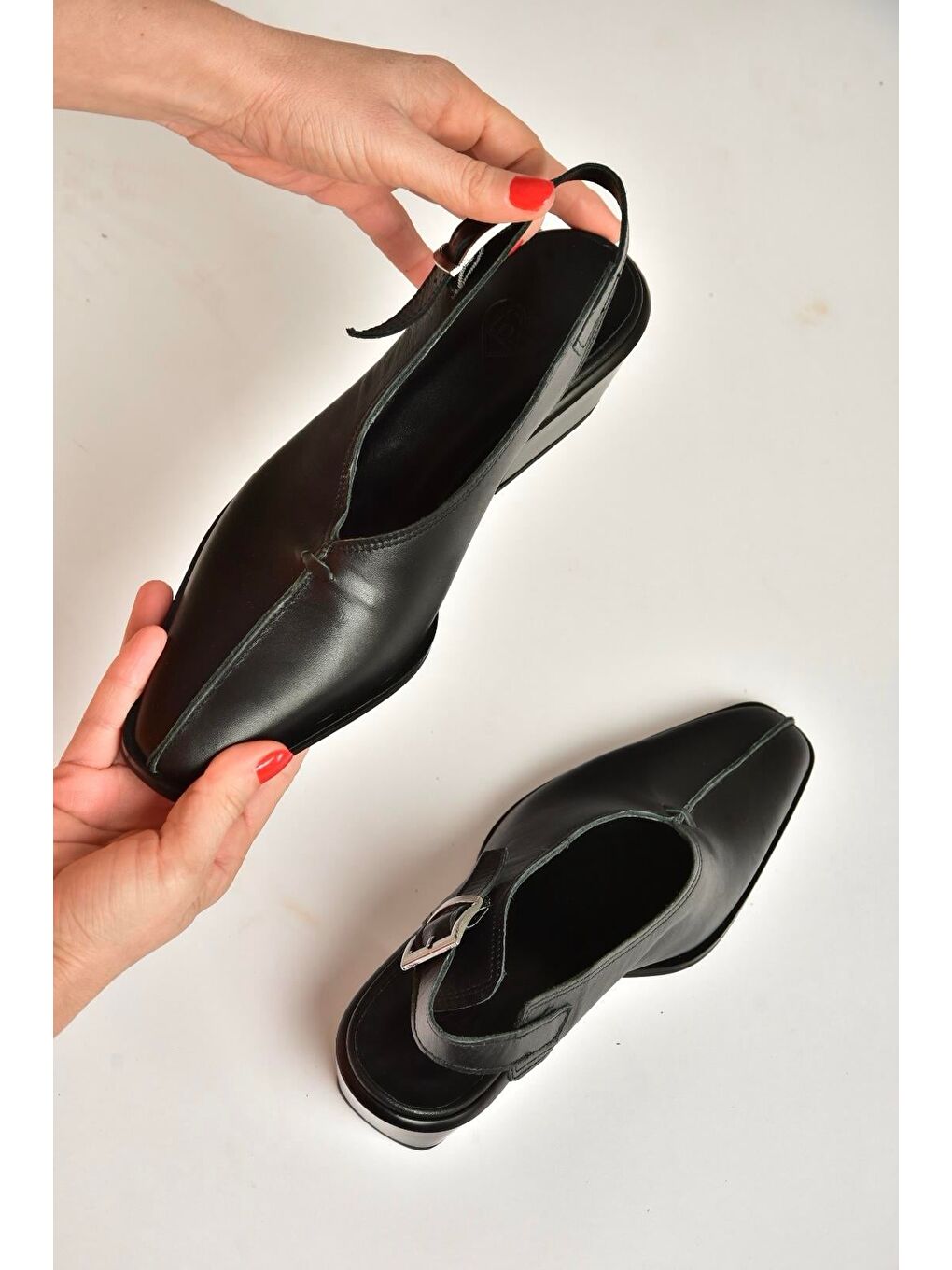 Siyah Kadın Topuklu Ayakkabı Y654307303-2