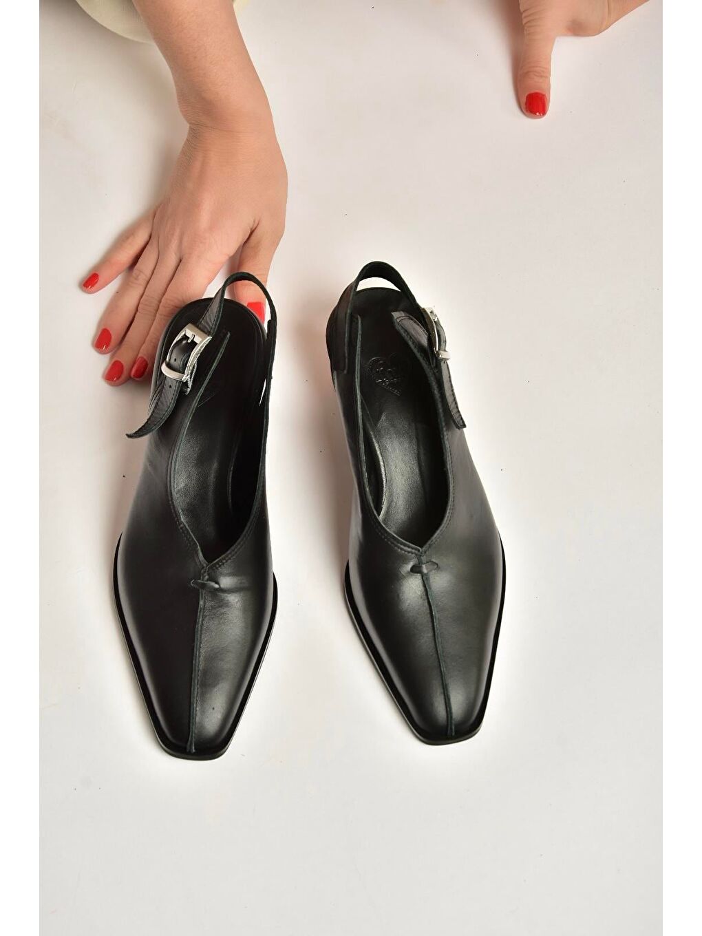 Siyah Kadın Topuklu Ayakkabı Y654307303-3