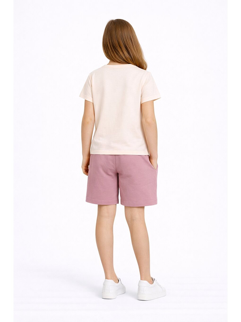 Pembe Gül Kurusu Fiyonk Desenli Bisiklet Yaka Tişörtlü Kız Çocuk Şortlu Takım 23884-3