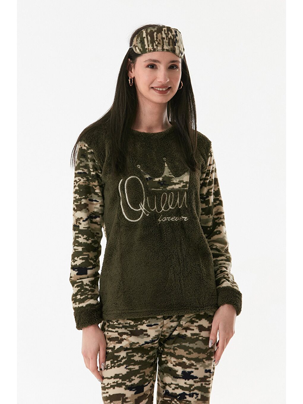 Haki Kedi Nakışlı Kamuflaj Polar Pijama Takımı-1