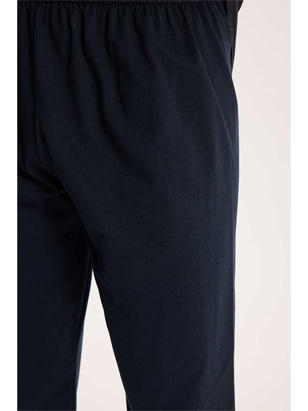 Erkek Standart Fit Rahat Kesim Uzun Kollu Pamuklu Gri Lacivert Pijama Takımı-4