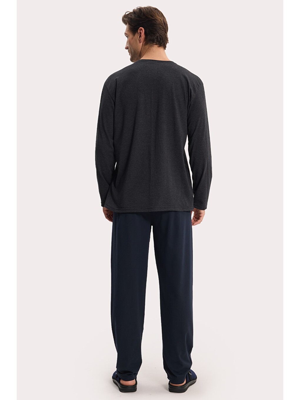 Erkek Standart Fit Rahat Kesim Uzun Kollu Pamuklu Gri Lacivert Pijama Takımı-5