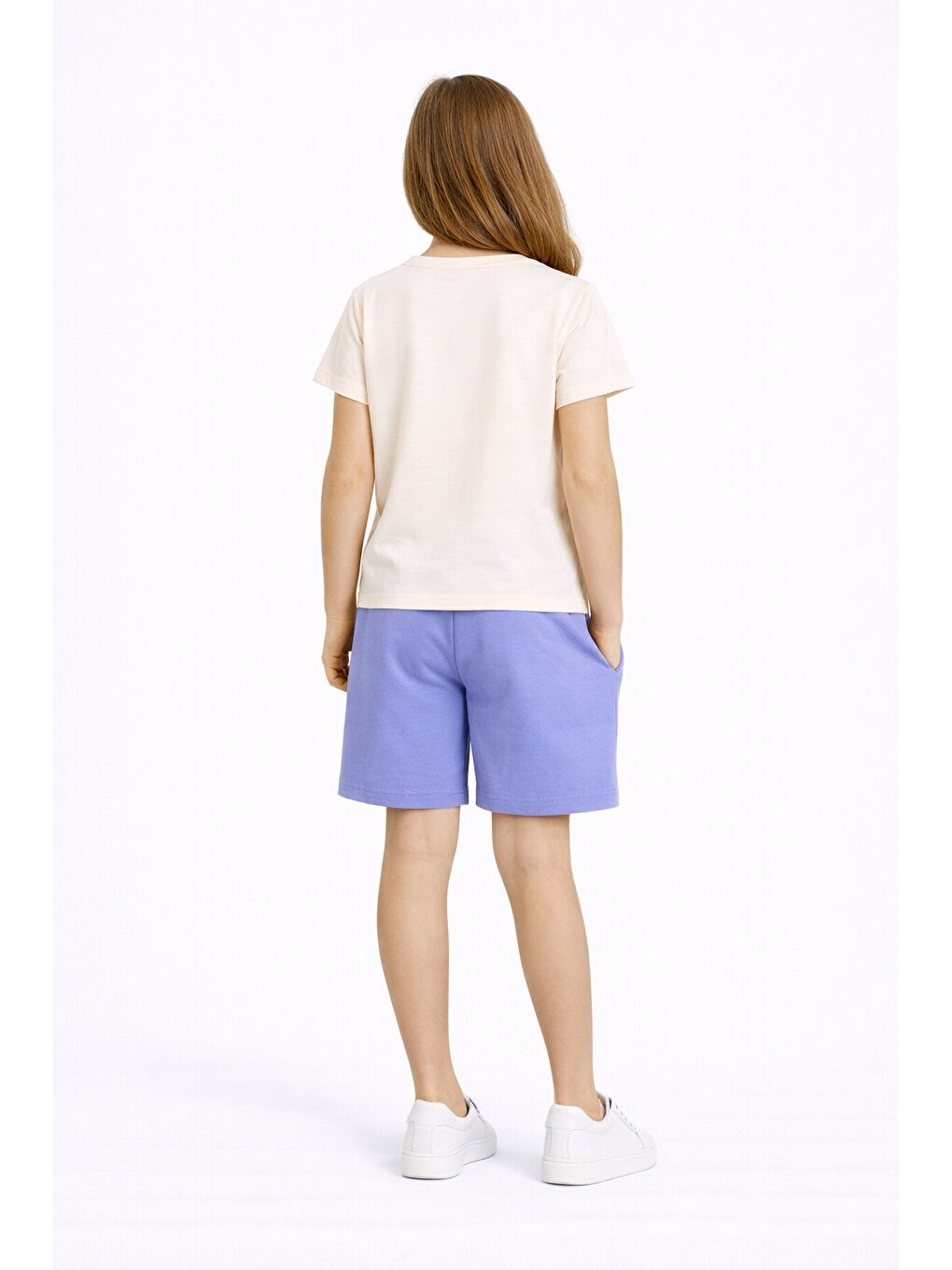 Lila Fiyonk Desenli Bisiklet Yaka Tişörtlü Kız Çocuk Şortlu Takım 23883-3