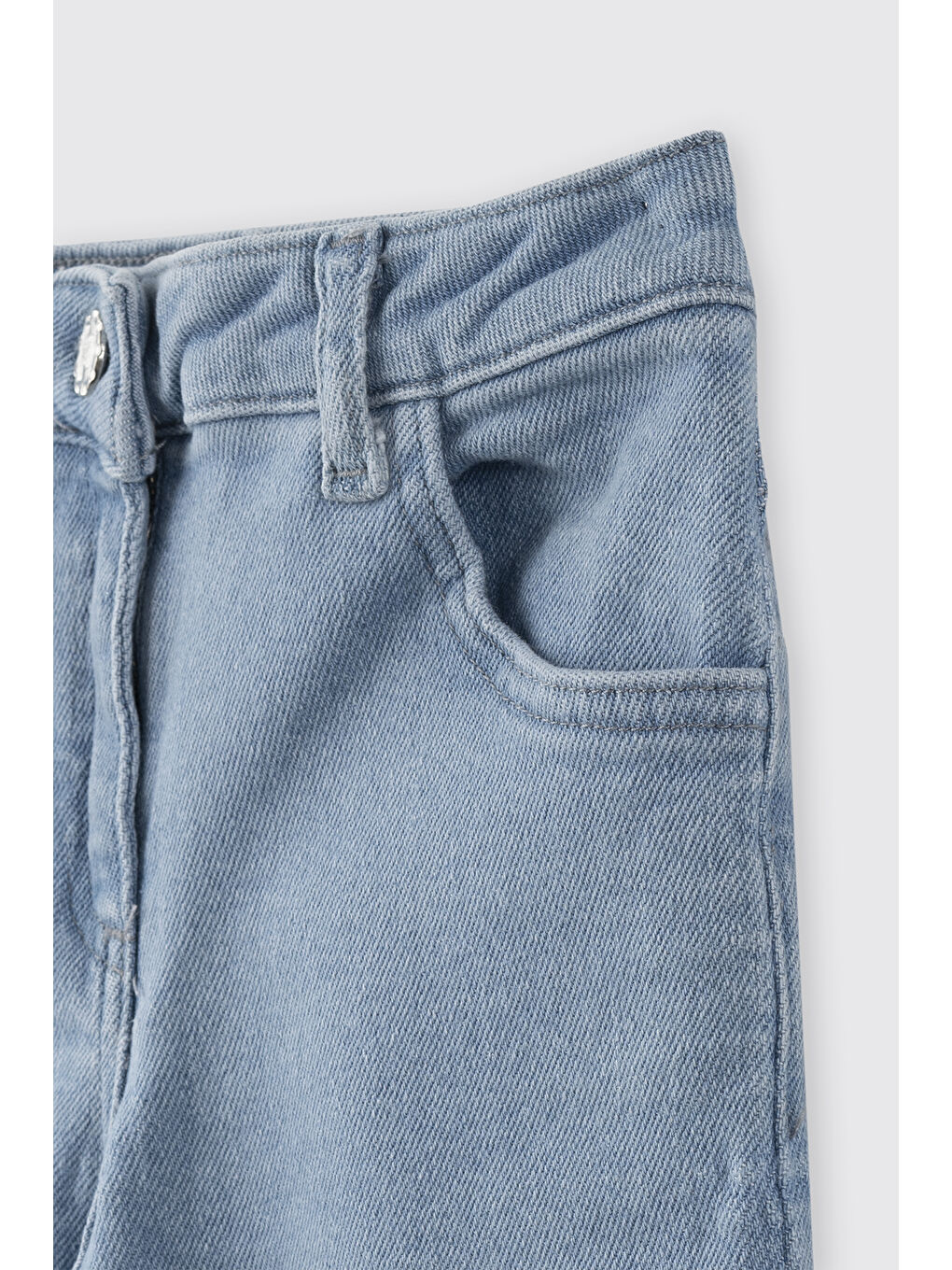 Kız Çocuk Ayarlanabilir Lastikli Arka Cebi Kalp Detaylı Mavi Jean Pantolon-5