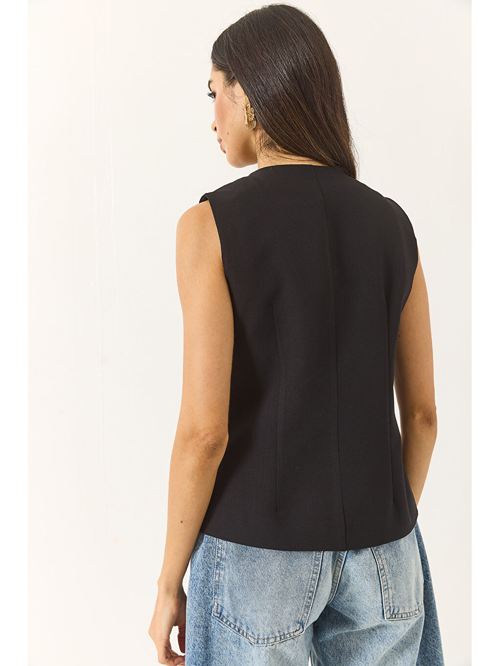 Siyah Kadın Regular Bisilet Yaka Gold Düğme Detaylı Astarlı Dokuma Yelek-6