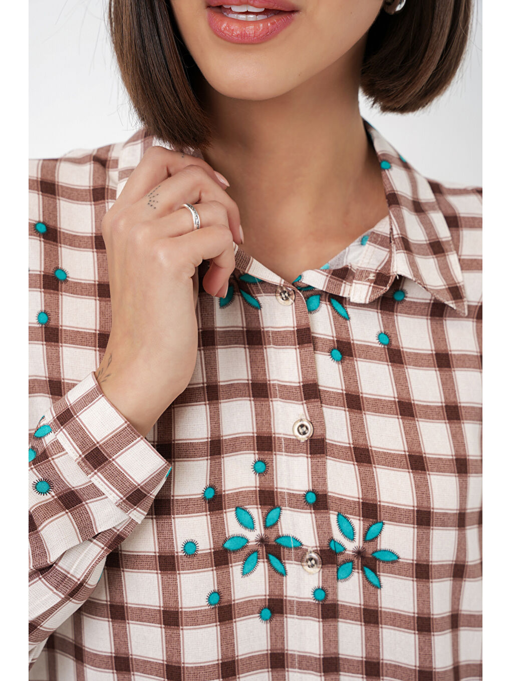 Kadın Desenli Oversize Viskon Gömlek 20371 - Kahverengi-3