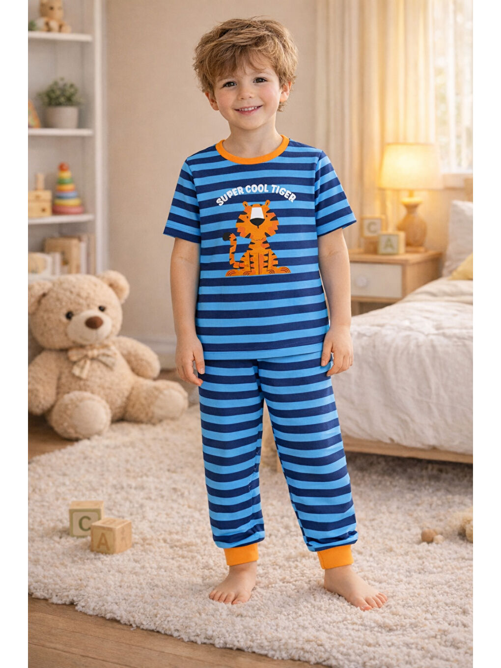 Mavi Erkek Çocuk Pamuklu Çizgili Baskılı Kısa Kollu Uzun Alt Pijama Takımı