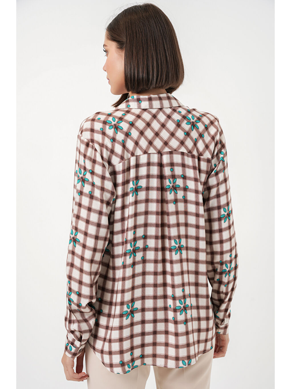 Kadın Desenli Oversize Viskon Gömlek 20371 - Kahverengi-4